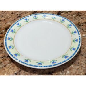 Everyday Gibson Yellow & Blue W/Blue Flower Dinner Plate 10"